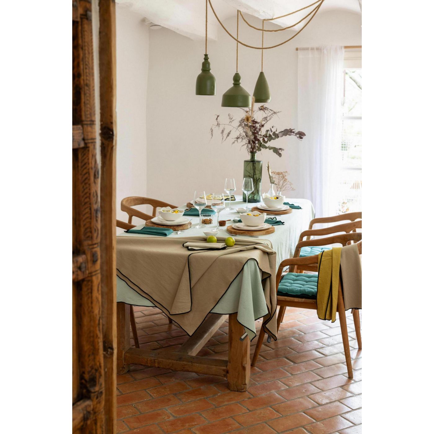 Nappe en coton recyclé Grace 140 x 250 Céladon